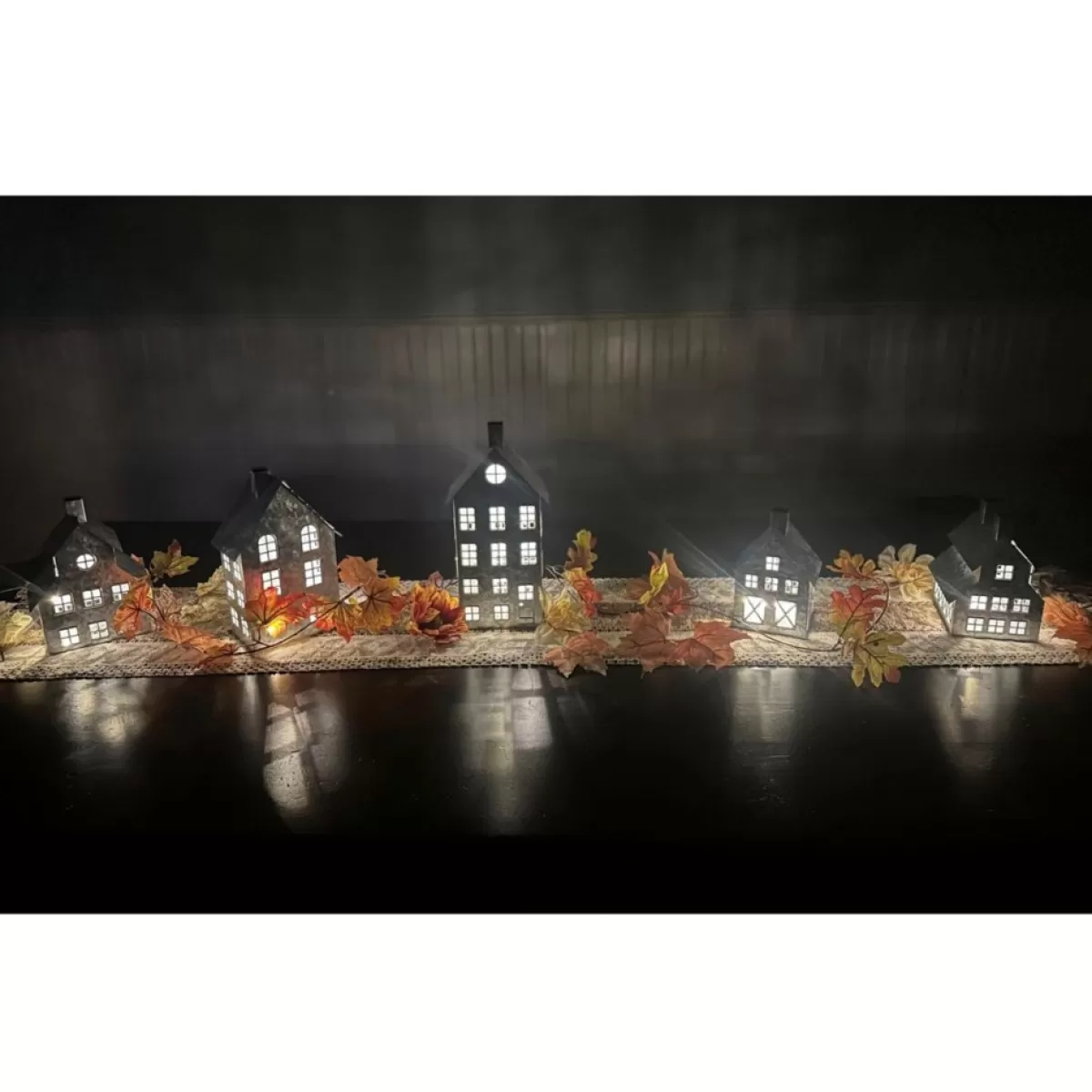 Emryn House Indoor Decor | As Is 5Pc Farmhouse Village Set With String Lights