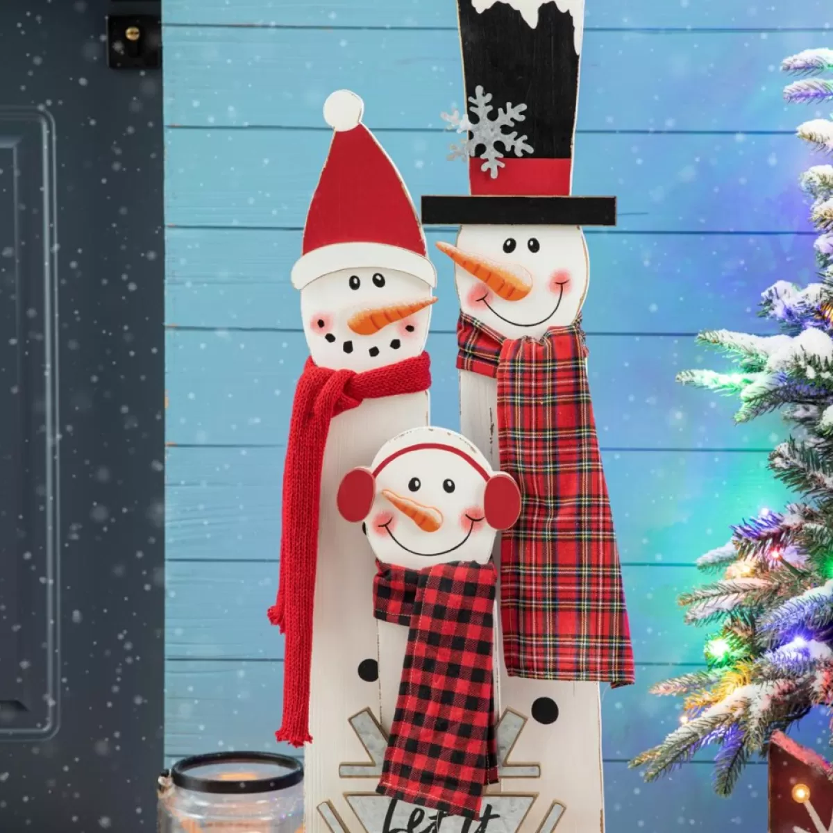 Glitzhome Outdoor Decor | 35.5" H Wooden Snowman Family Porch Decor