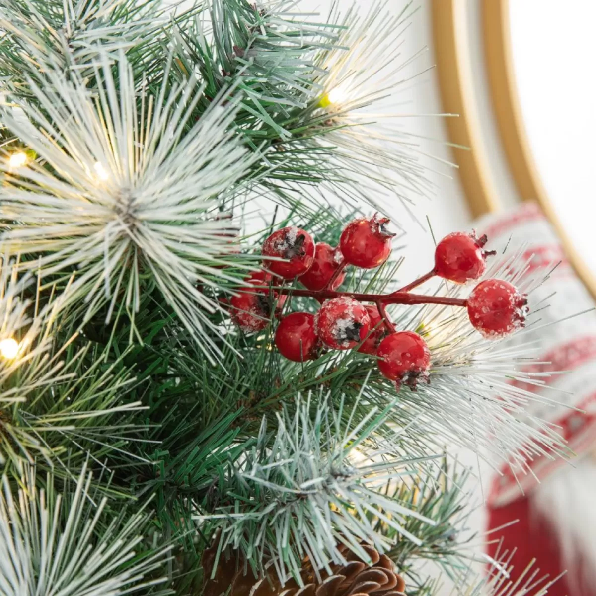 Glitzhome Christmas Trees | 5Ft Pre-Lit Artificial Christmas Porch Tree With Pinecones