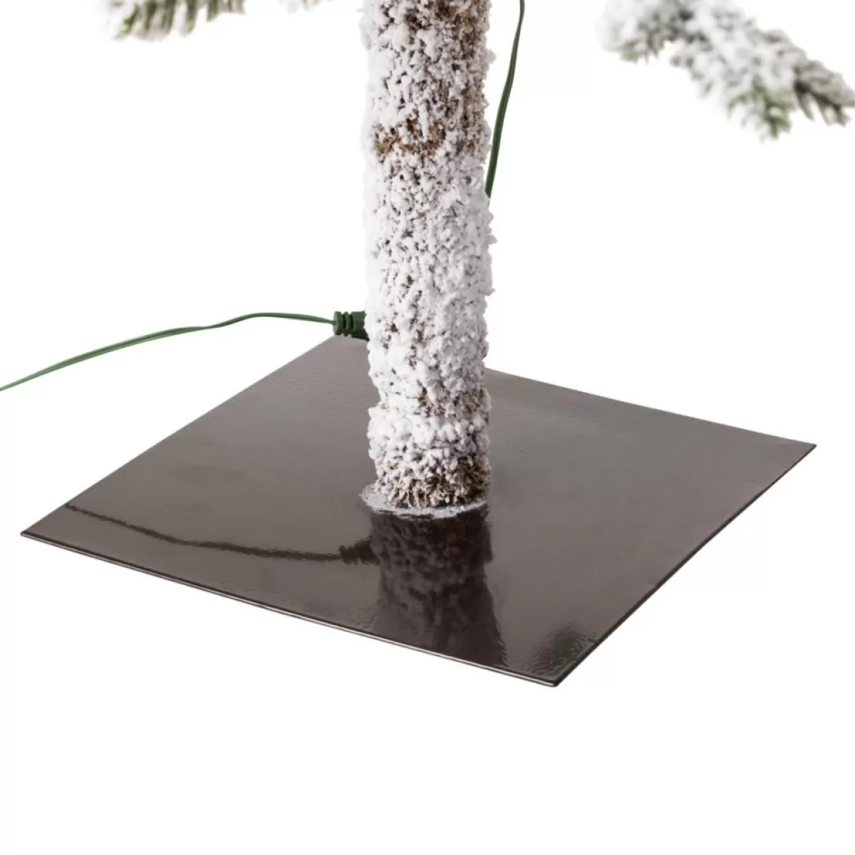 Glitzhome Christmas Trees | 7Ft. Deluxe Pre-Lit Pine Artificial Christmas Tree W/ Lights