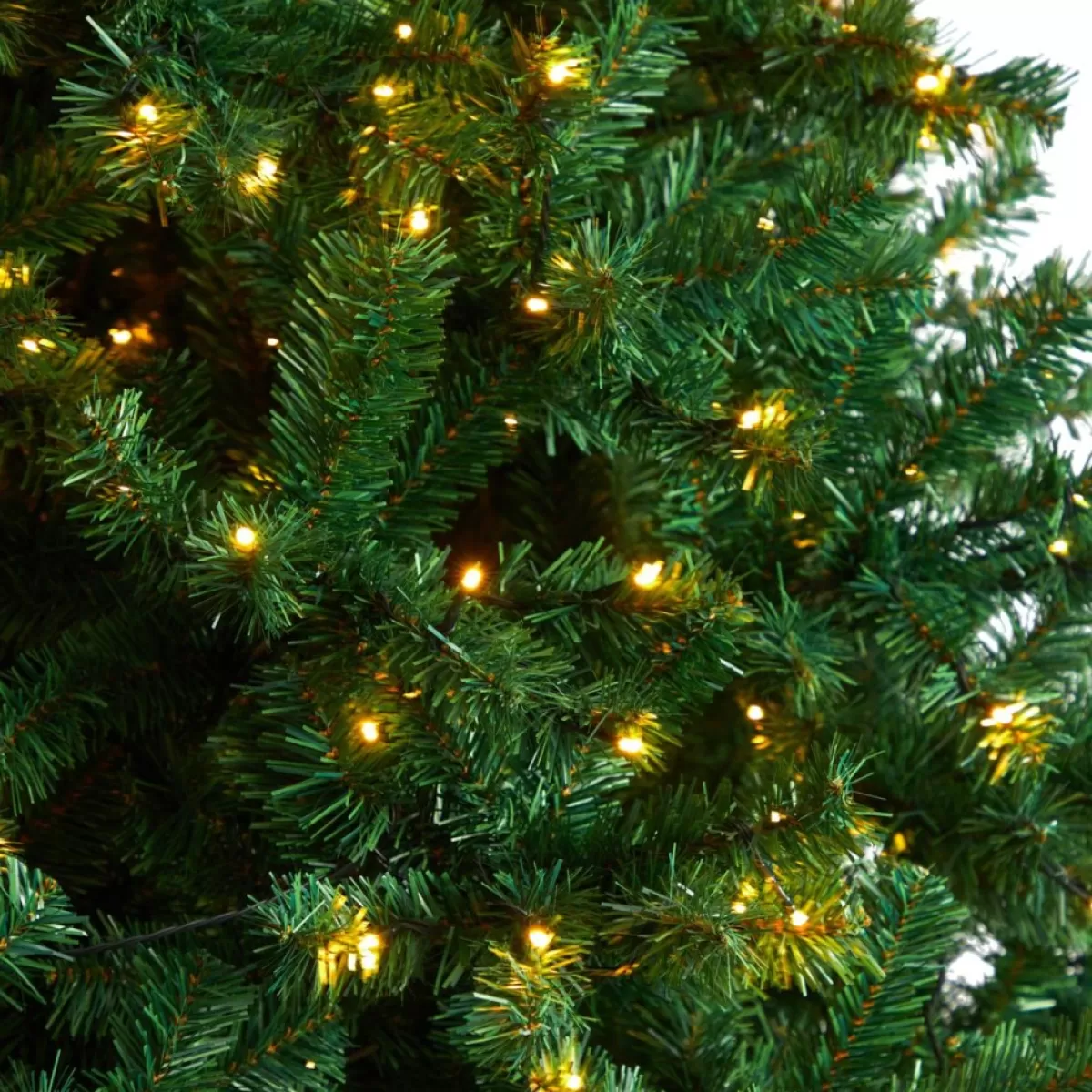 Nearly Natural Christmas Trees | 9 Ft. Northern Tip Christmas Tree With 650 Led Lights