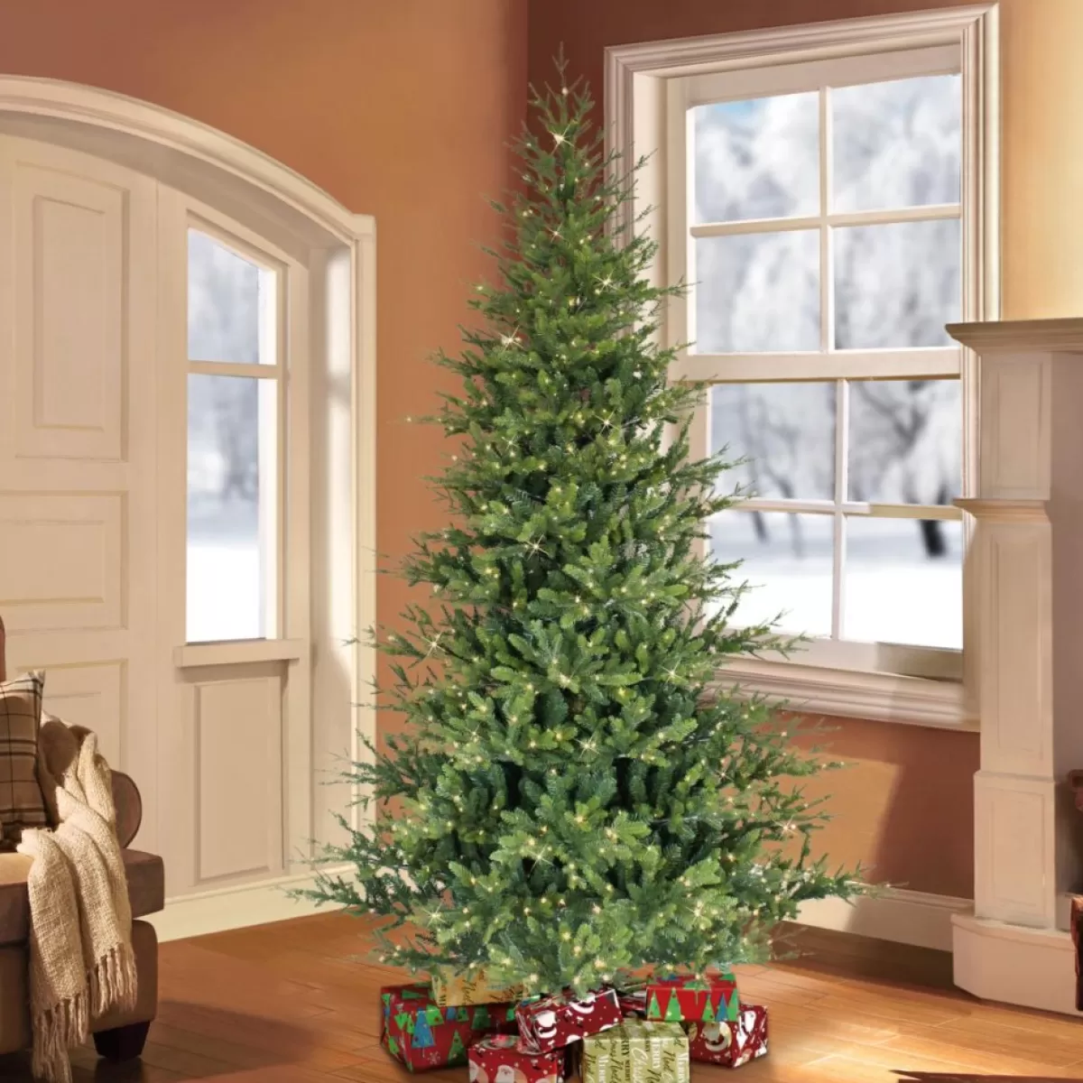 Puleo International Christmas Trees | 7.5' Pre-Lit Alberta Spruce Christmas Tree