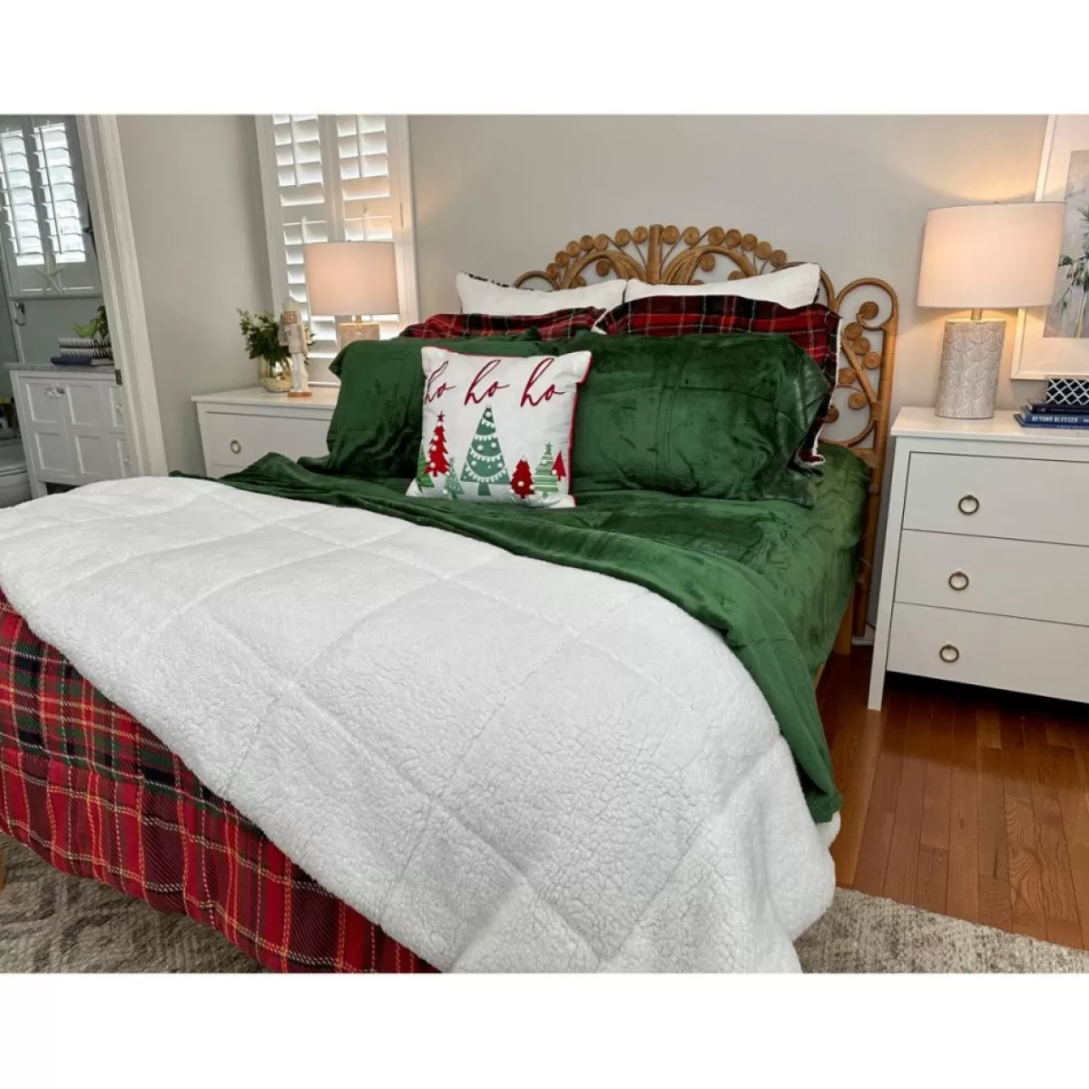 Warm & Cozy Holiday Textiles | Glitter Hem Plush Sheet Set With Extra Pillowcases